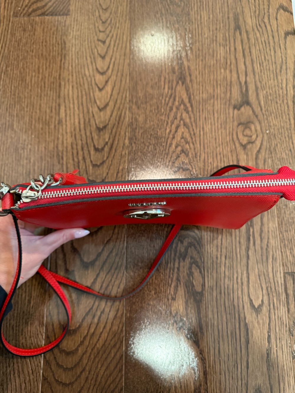 Mario Valentino Red Cross Body Bag - Picture 5 of 9